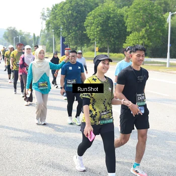 Runner Photo 6944362