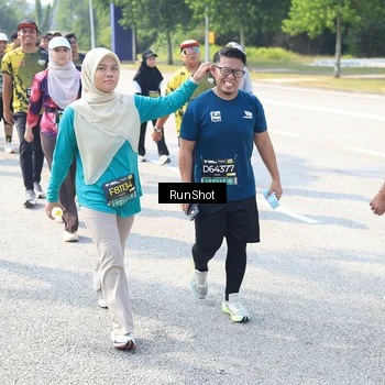 Runner Photo 6944375