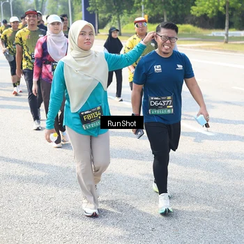 Runner Photo 6944378