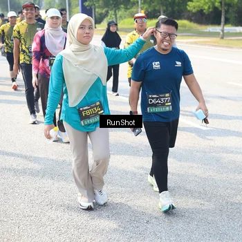 Runner Photo 6944379