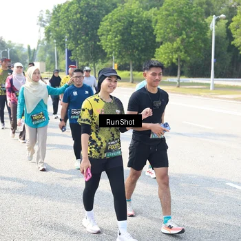 Runner Photo 6944384