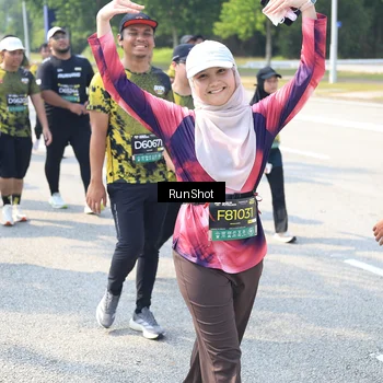 Runner Photo 6944387