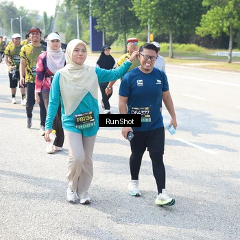 Runner Photo 6944393