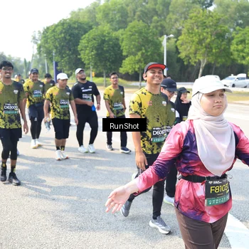 Runner Photo 6944394