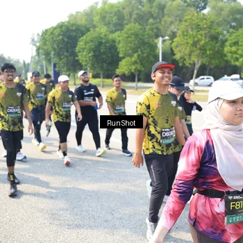 Runner Photo 6944395