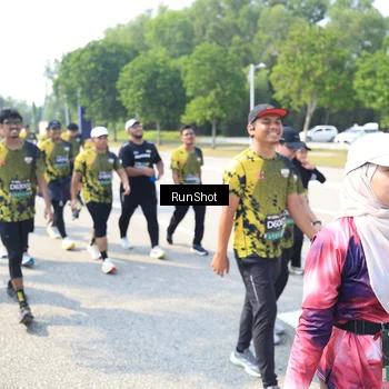Runner Photo 6944396
