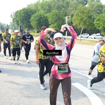 Runner Photo 6944404