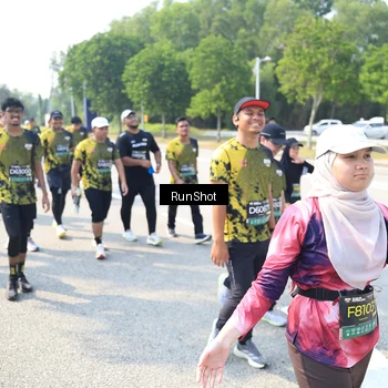 Runner Photo 6944405