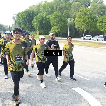 Runner Photo 6944410