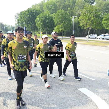 Runner Photo 6944412