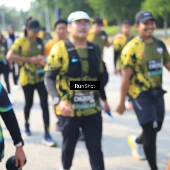 Runner Photo 6944423