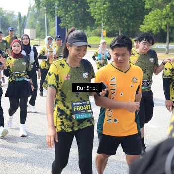 Runner Photo 6944429