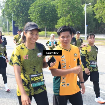 Runner Photo 6944434
