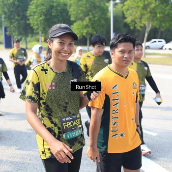 Runner Photo 6944441
