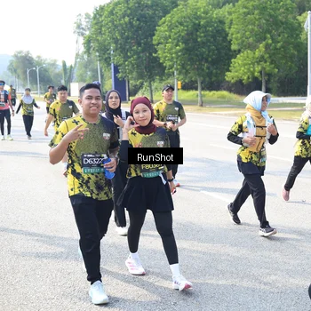 Runner Photo 6944449