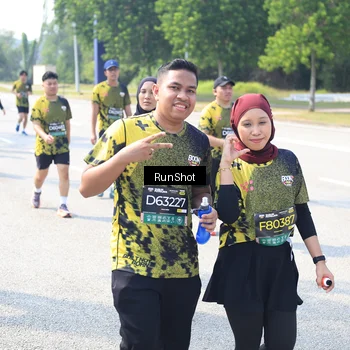 Runner Photo 6944454