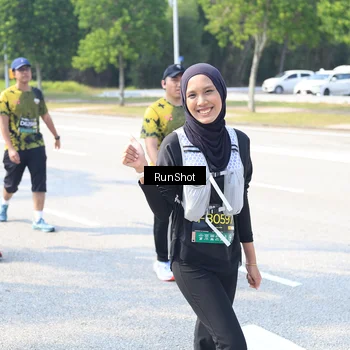 Runner Photo 6944473