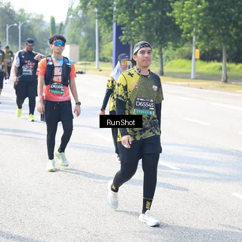 Runner Photo 6944488