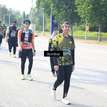 Runner Photo 6944489