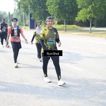 Runner Photo 6944494