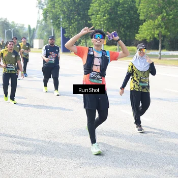 Runner Photo 6944510