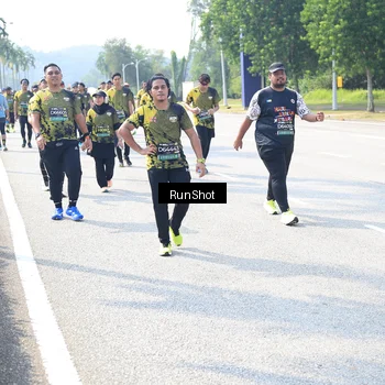 Runner Photo 6944527