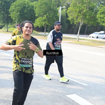 Runner Photo 6944540