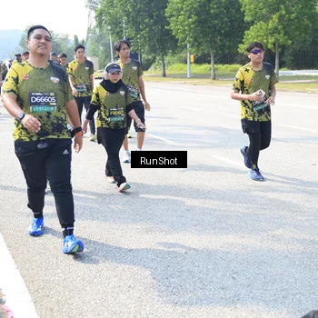 Runner Photo 6944544