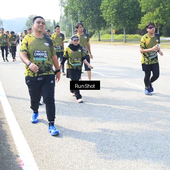 Runner Photo 6944545