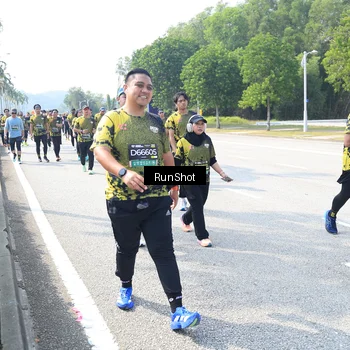 Runner Photo 6944553