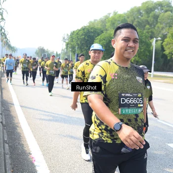 Runner Photo 6944561