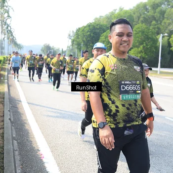 Runner Photo 6944568