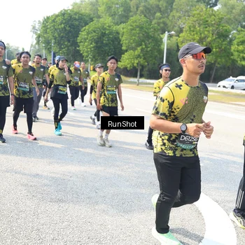 Runner Photo 6944581