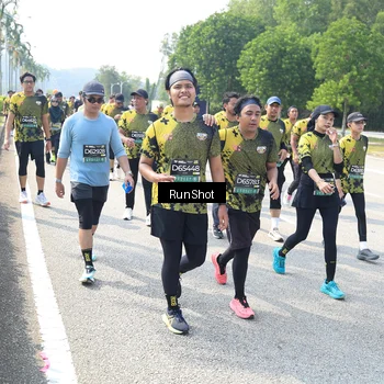 Runner Photo 6944592