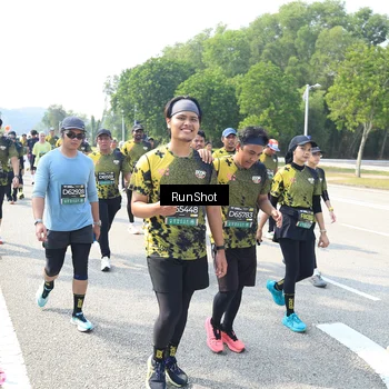 Runner Photo 6944595