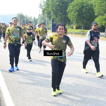 Runner Photo 6944597