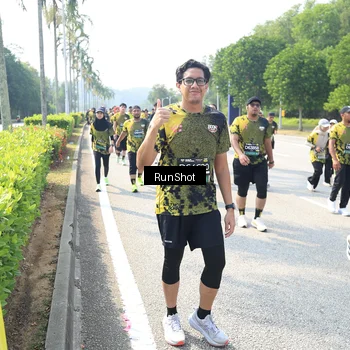 Runner Photo 6944619