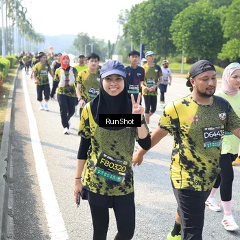 Runner Photo 6944637