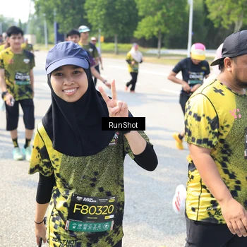 Runner Photo 6944646