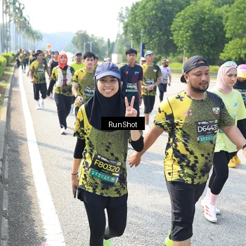 Runner Photo 6944648