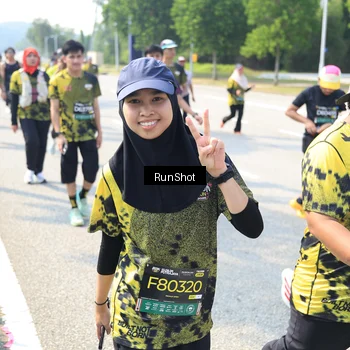 Runner Photo 6944649