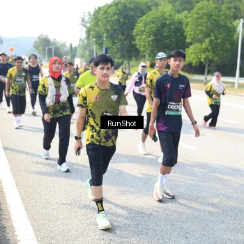 Runner Photo 6944654