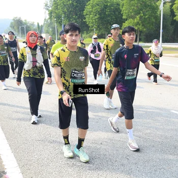 Runner Photo 6944657