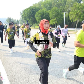 Runner Photo 6944667