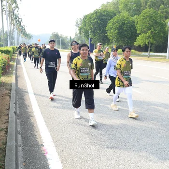 Runner Photo 6944677