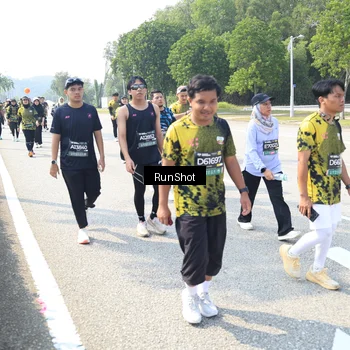 Runner Photo 6944682