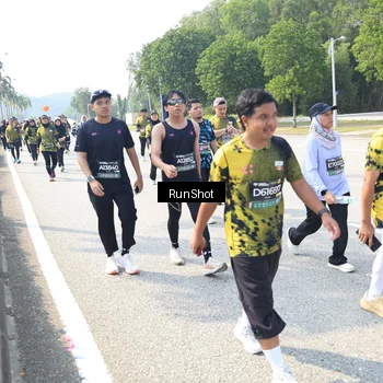 Runner Photo 6944683