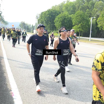 Runner Photo 6944688