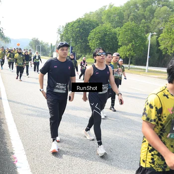 Runner Photo 6944689