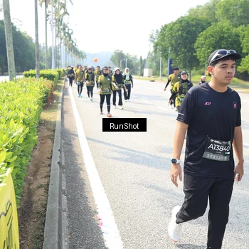 Runner Photo 6944693